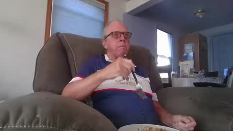 Snapshot of tacrunner66_ chatting on July 18, 1:21 am tacrunner66_ online show from July 18, 1:21 am