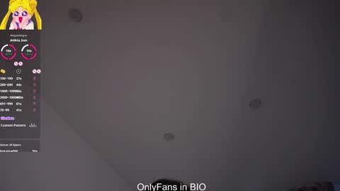 Snapshot of taitehambelton chatting on February 15, 7:51 am Mia online show from February 15, 7:51 am