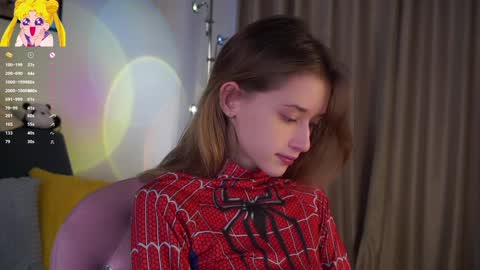 Mia online show from March 17, 1:32 am