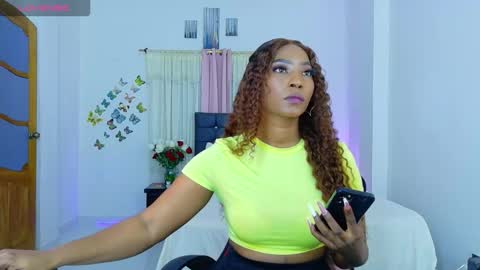 taliana  modelo independiente online show from January 17, 12:59 am