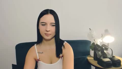 taliasensitive online show from March 26, 12:22 pm