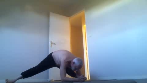 Jack Pierrot online show from May 24, 5:23 am
