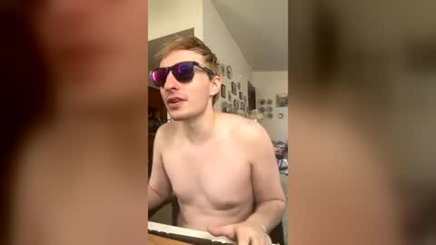 tallhandsomehung69 online show from July 16, 8:26 pm