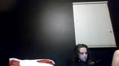 tallhungcloudy online show from May 18, 7:03 am
