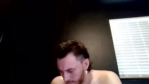 tallhungcloudy online show from May 22, 2:44 pm