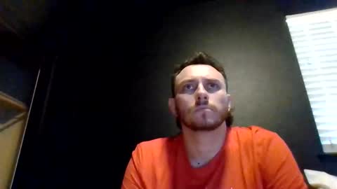 tallhungcloudy online show from May 25, 11:00 pm