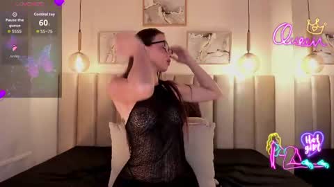 tamara online show from June 15, 6:54 pm