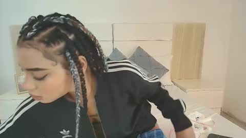 Snapshot of tamara_walter chatting on February 26, 3:33 pm Tamara online show from February 26, 3:33 pm