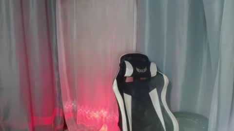 tamera_cummer0969 online show from January 11, 7:05 pm