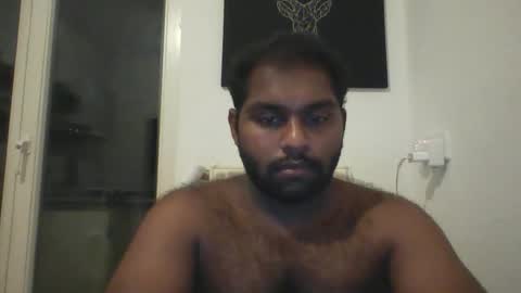 Snapshot of tamilpaiyan09 chatting on January 17, 10:57 pm tamilpaiyan09 online show from January 17, 10:57 pm