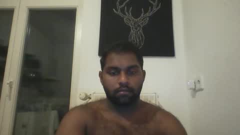 Snapshot of tamilpaiyan09 chatting on March 21, 11:19 pm tamilpaiyan09 online show from March 21, 11:19 pm