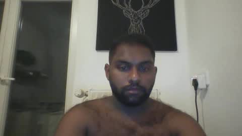 Snapshot of tamilpaiyan09 chatting on April 5, 8:50 pm tamilpaiyan09 online show from April 5, 8:50 pm