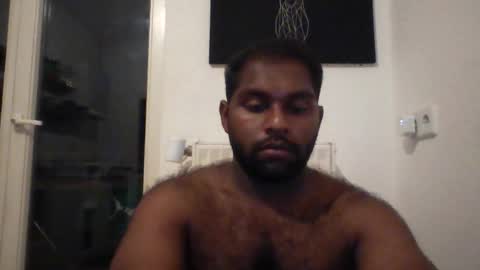 tamilpaiyan09 online show from July 10, 9:50 pm