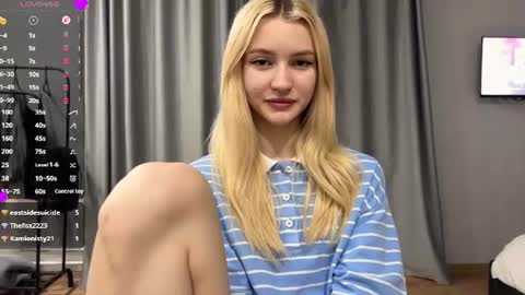 Melissa online show from June 11, 2:59 pm