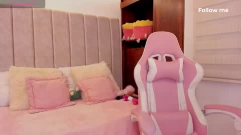 Tammy online show from September 19, 9:37 pm