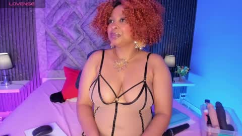 T A M M Y  online show from April 3, 3:48 am