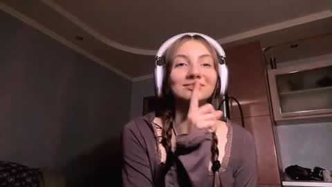 Alice online show from March 7, 8:11 am