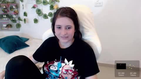 Tania  online show from March 18, 6:11 pm