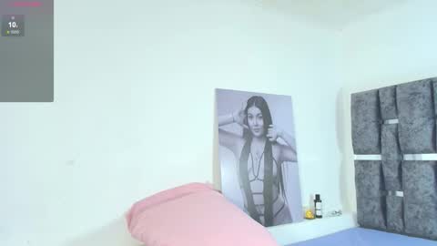 Tania online show from November 14, 2:49 pm