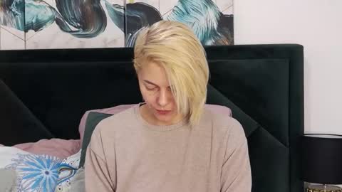 tanyaGrey online show from February 11, 7:02 am