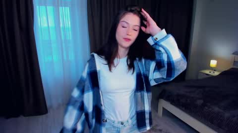 Anna online show from April 11, 5:23 am