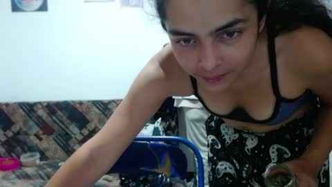 Angeline  Follow  online show from May 15, 11:34 pm