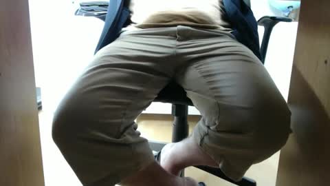 Patrick online show from April 12, 12:54 pm