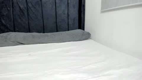 tara__ online show from June 22, 3:25 am