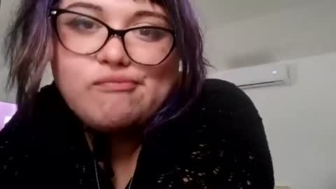 Snapshot of taraluvsu chatting on July 12, 7:49 pm Tara Esa online show from July 12, 7:49 pm