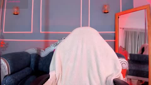 Tara online show from November 21, 2:43 am