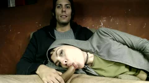 Snapshot of tarian_xxx chatting on June 22, 8:17 pm T J online show from June 22, 8:17 pm