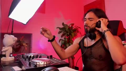 Tarzan online show from February 2, 3:10 am