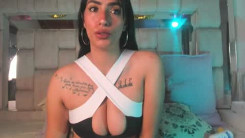 Tashi online show from August 4, 11:35 am