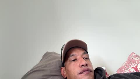 Snapshot of tasmanwawatai27 chatting on February 15, 11:34 pm tasmanwawatai27 online show from February 15, 11:34 pm