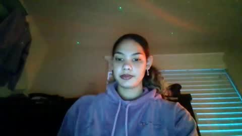 tastylolaa online show from February 2, 1:02 am