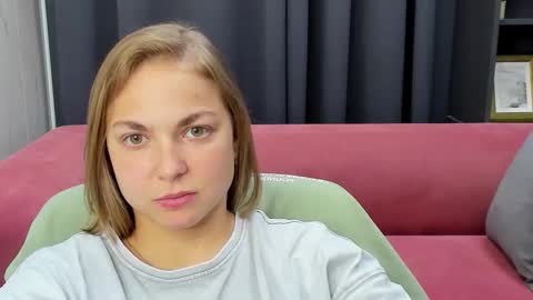 Snapshot of tataflower chatting on December 17, 8:37 pm Tata online show from December 17, 8:37 pm