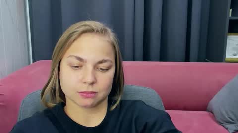 Snapshot of tataflower chatting on December 18, 8:48 pm Tata online show from December 18, 8:48 pm