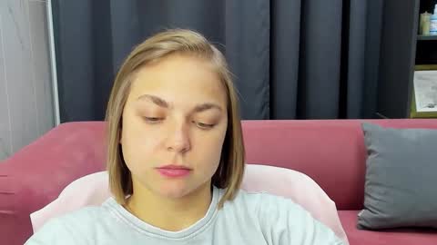 Snapshot of tataflower chatting on December 22, 8:39 pm Tata online show from December 22, 8:39 pm