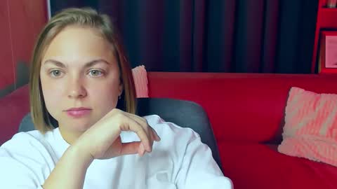 Snapshot of tataflower chatting on February 19, 9:00 pm Tata online show from February 19, 9:00 pm