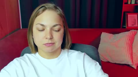 Snapshot of tataflower chatting on March 1, 8:11 pm Tata online show from March 1, 8:11 pm