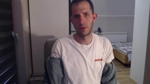 Snapshot of tatamata91 chatting on May 16, 4:39 pm tatamata91 online show from May 16, 4:39 pm