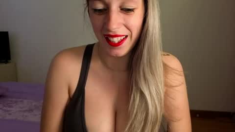 tateisblonde online show from July 3, 1:17 pm