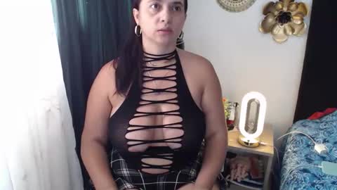 tatiana_monteros online show from March 25, 9:10 pm