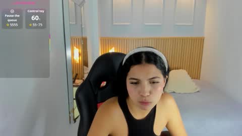 T A T I  online show from February 20, 7:36 pm