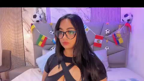 Snapshot of tatihornyy chatting on June 22, 11:07 am TATI online show from June 22, 11:07 am