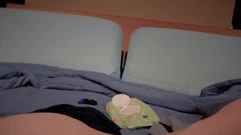 tattooed love boy online show from September 20, 1:50 am