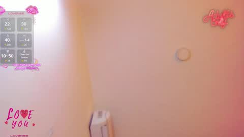 Snapshot of tattoofox_ chatting on May 31, 9:27 pm Tatoo foxx online show from May 31, 9:27 pm