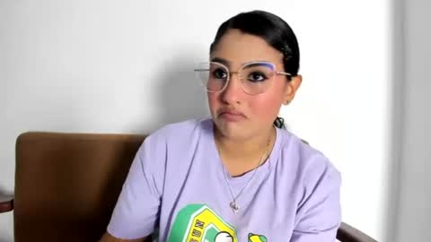 Snapshot of taty_gomez_ chatting on June 12, 4:11 am Tatiana Gomez online show from June 12, 4:11 am