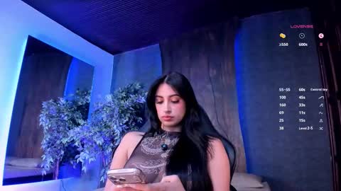 Taylor  Help me to get 100 thumbs up online show from February 4, 4:57 pm