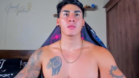 Snapshot of taylor_mclane1 chatting on February 4, 6:14 pm taylor_mclane1 online show from February 4, 6:14 pm